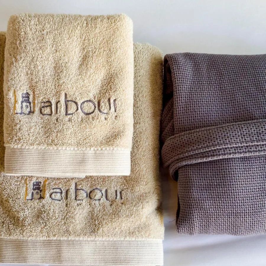 فندق Harbour Suites فتحية